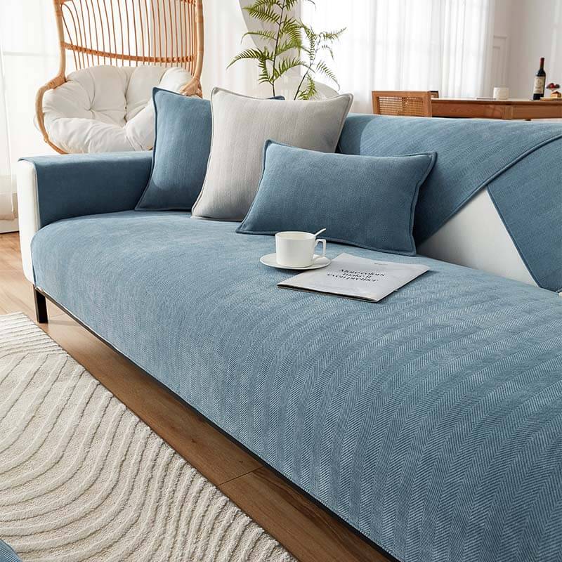Chenille Furniture Throw – Washable Couch Cover with Non-Slip Grip for Pet Owners | Thomler