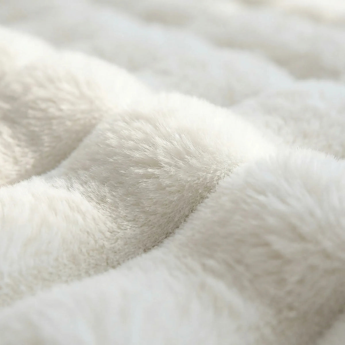Plush Shag Area Rug with Cloud Texture Pattern for Living Room, Bedroom & Play Space – Ultra-Soft Cushioned Foam Backing, Non-Slip Grip | Thomler