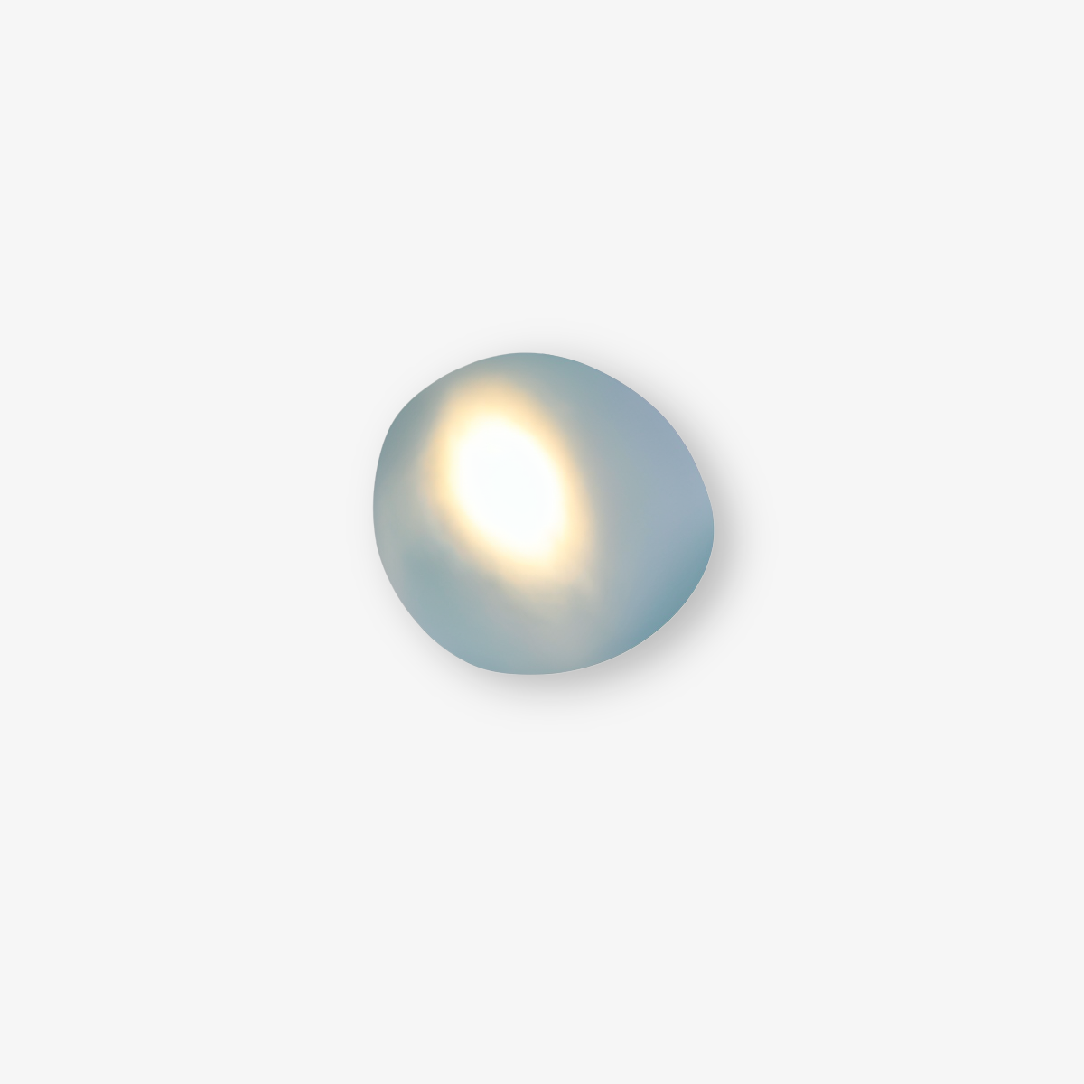 Glass Pebble-Shaped LED Wall Sconce – Warm White Light, Modern Minimalist Design for Living Room, Bedroom, Hallway – Blue, Amber, Smoke | Thomler