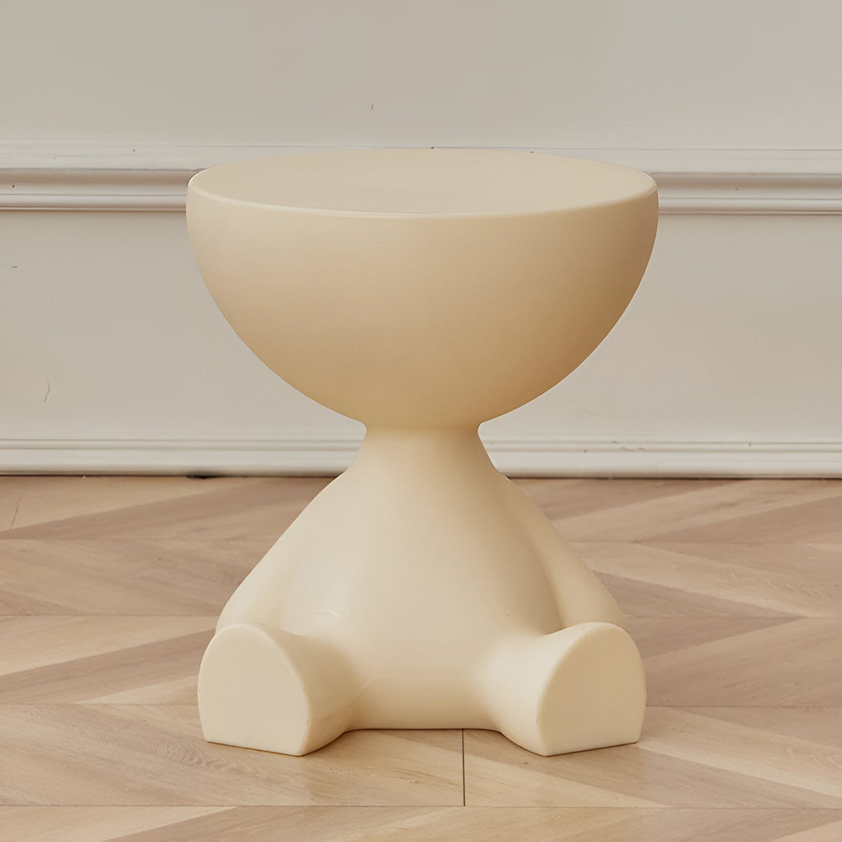 Contemporary Accent Side Table – Lightweight Resin Construction for Living Areas & Beyond | Thomler