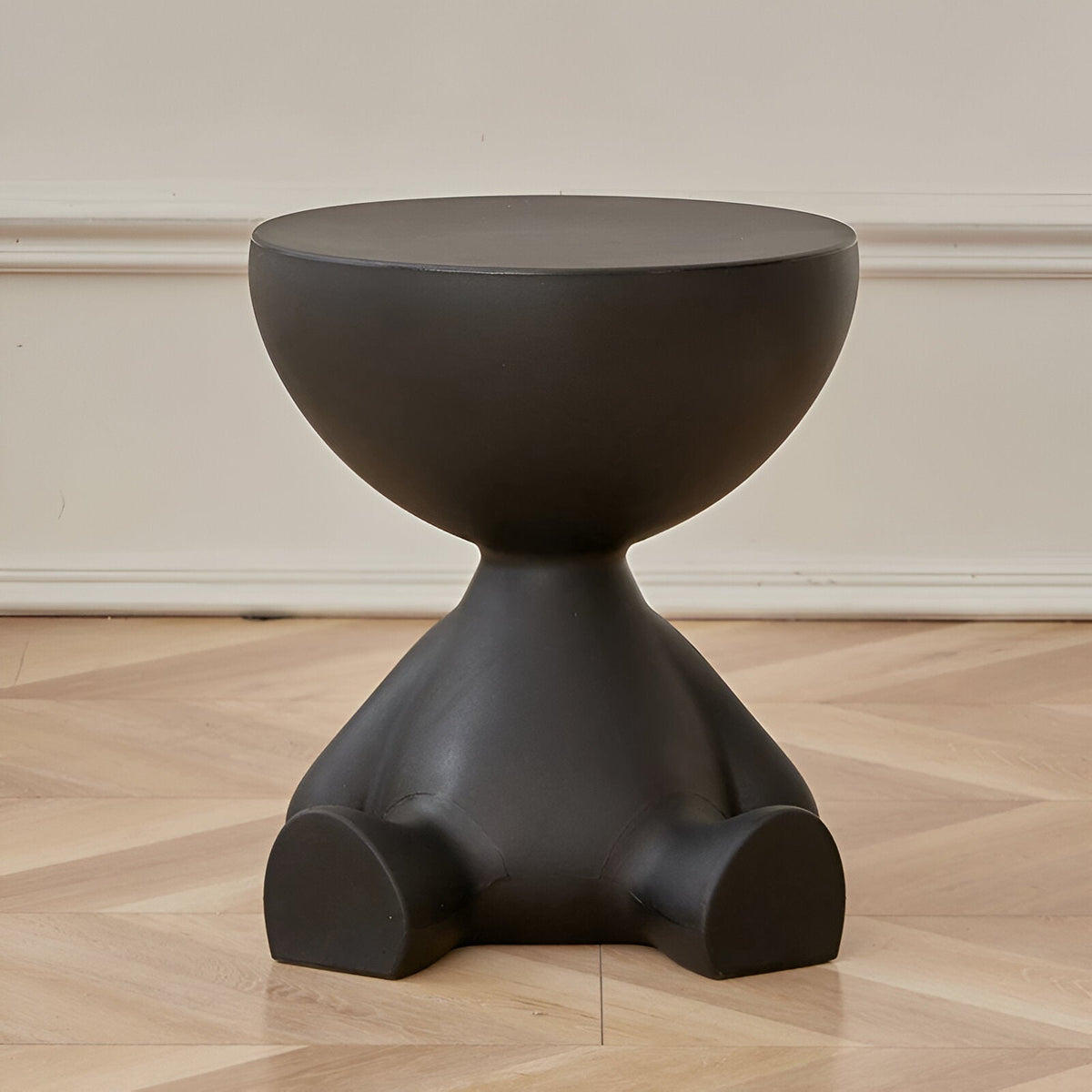 Contemporary Accent Side Table – Lightweight Resin Construction for Living Areas & Beyond | Thomler