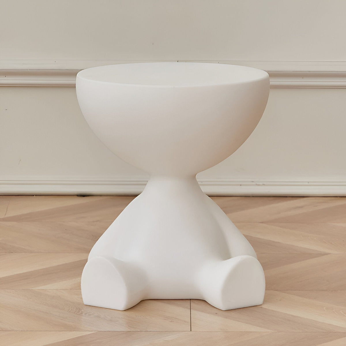 Contemporary Accent Side Table – Lightweight Resin Construction for Living Areas & Beyond | Thomler
