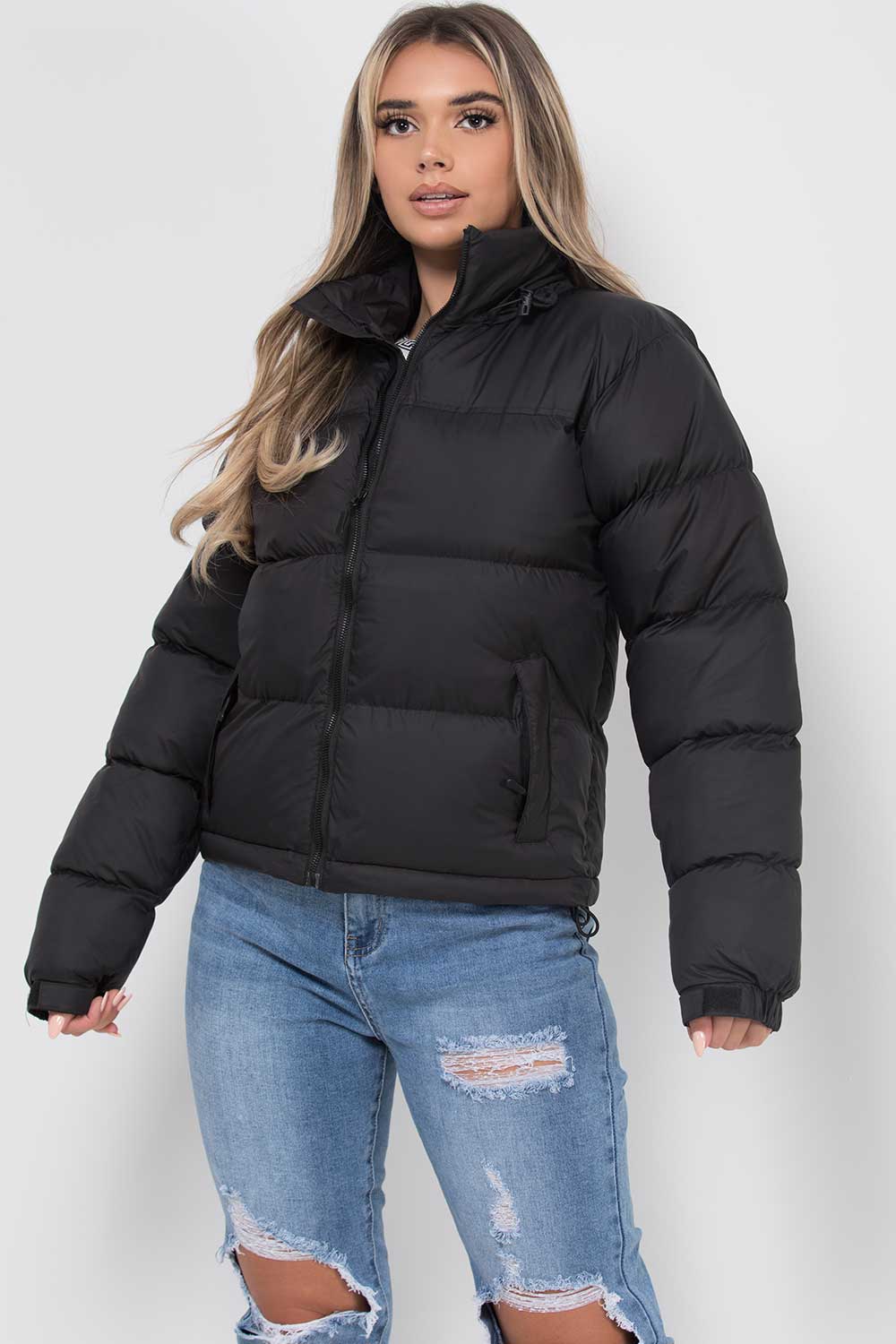 Women's Long Insulated Coat with Hood and Front Zipper – Hip-Length Padded Outerwear for Cold Weather | Thomler