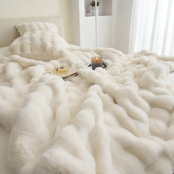Throw Blanket Faux Rabbit Fur 63 in x 79 in Soft Cozy Living Room Bedroom Decor | Thomler