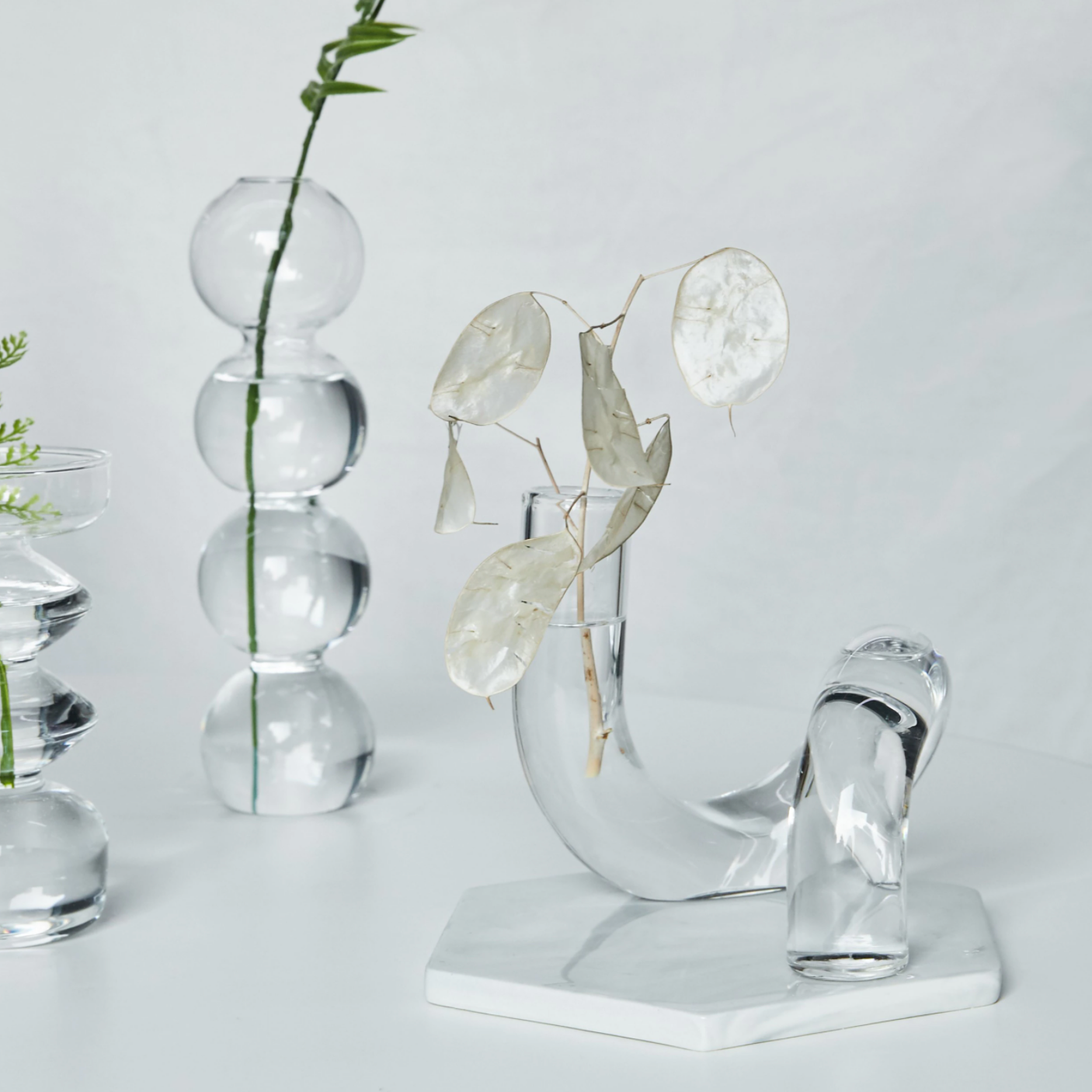 Glass Vase Borosilicate Glass 13.0 cm Coloured Loop Design Table Windowsill Hydroponic Decorative Flower Vase | Thomler