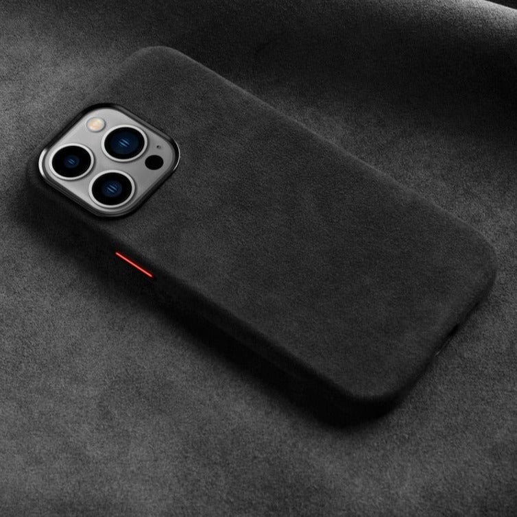 Premium Suede-Feel iPhone Case with Shock Absorption for 13-17 Series – Soft-Touch Protective Cover | Thomler