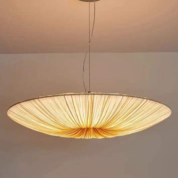 Pleated Pendant Light with Sculptural Fabric Shade – Modern Dining Room Chandelier for Minimalist Interiors | Thomler