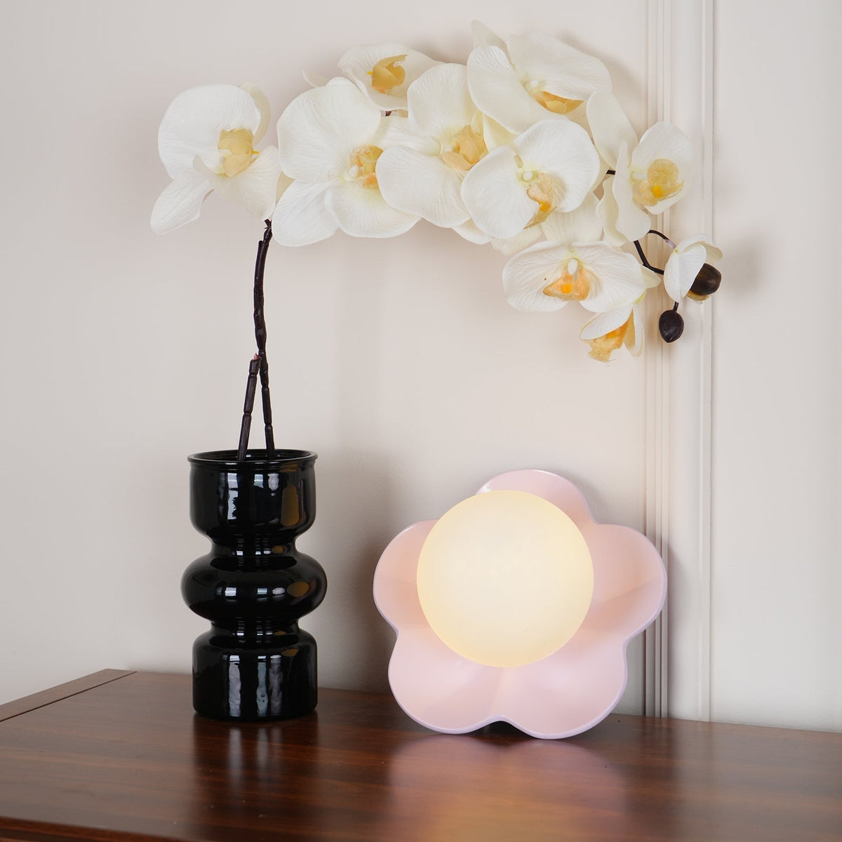 Floral Glass Sconce Light – Resin Flower Shade for Bedroom & Hallway – G9 Socket Hardwired Fixture – Dimmable Indoor Accent Lighting | Thomler