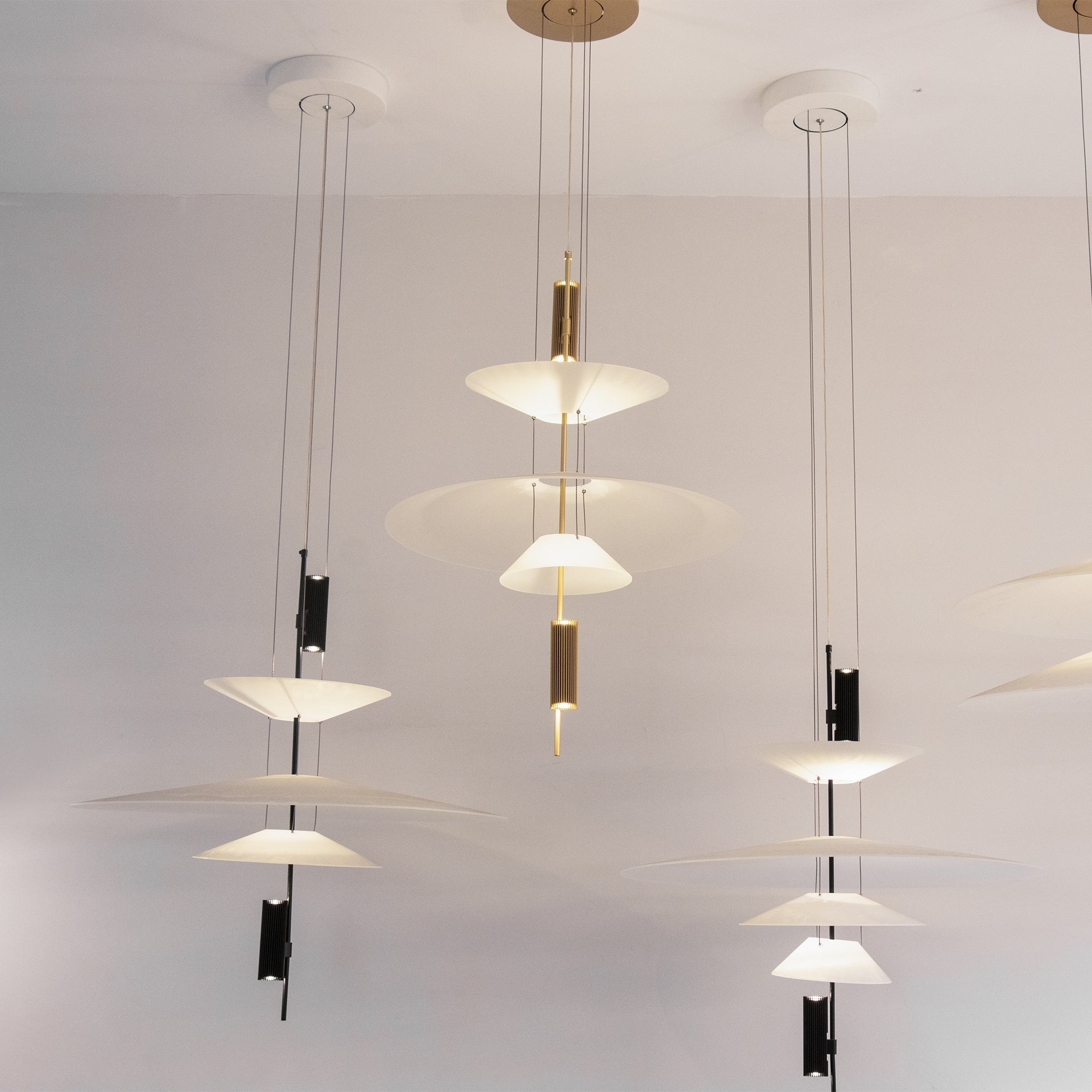 Pendant Light Metal Acrylic LED 67.0 cm Black Dining Room Modern Hanging Ceiling Lamp Scandinavian Chandelier | Thomler