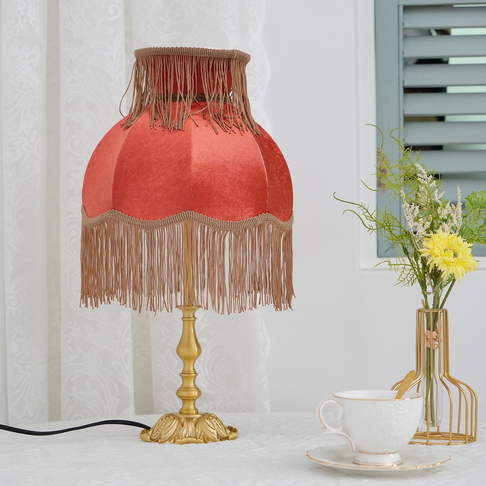 Table Lamp Brass Fabric 9.4 in Red Indoor Accent LED Edison Bulb Use Decorative Nightstand Lighting | Thomler