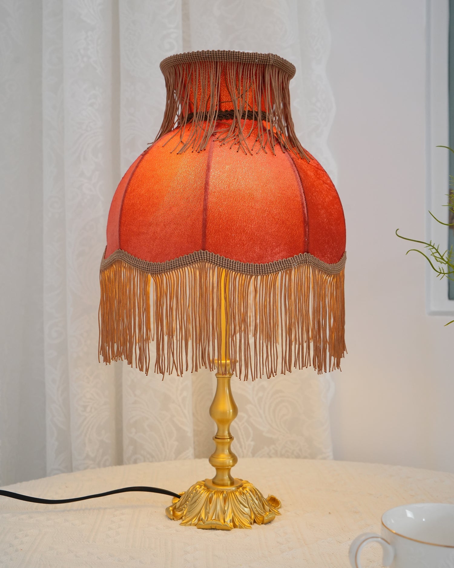 Table Lamp Brass Fabric 9.4 in Red Indoor Accent LED Edison Bulb Use Decorative Nightstand Lighting | Thomler
