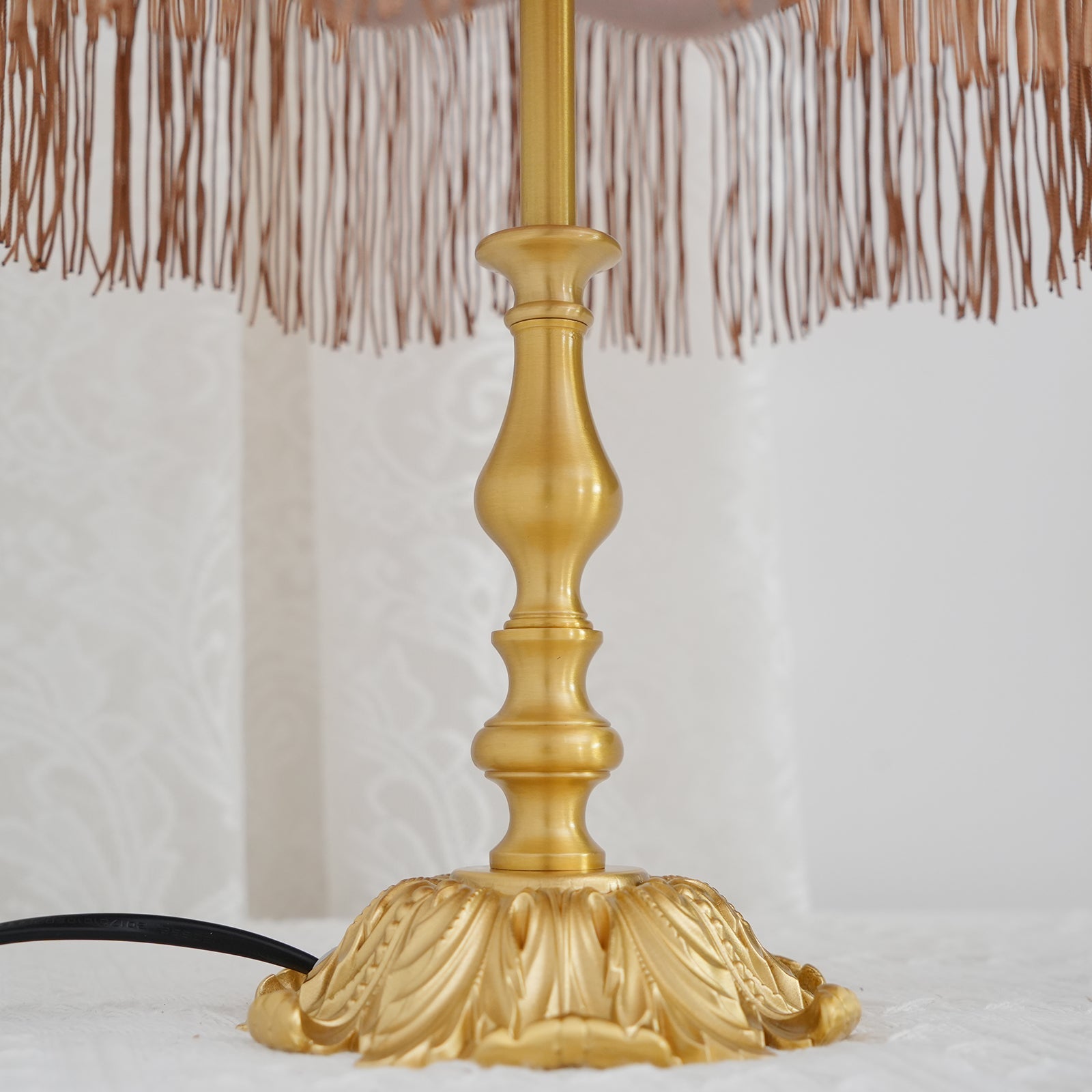 Table Lamp Brass Fabric 9.4 in Red Indoor Accent LED Edison Bulb Use Decorative Nightstand Lighting | Thomler