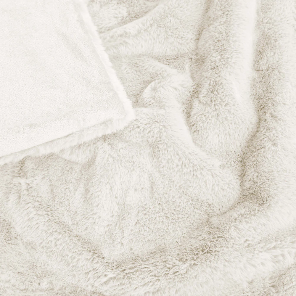 Ivory Faux Fur Throw Blanket – Plush Double-Sided Micro Mink & Shaggy Fur for Couch, Bed & Living Room | Thomler
