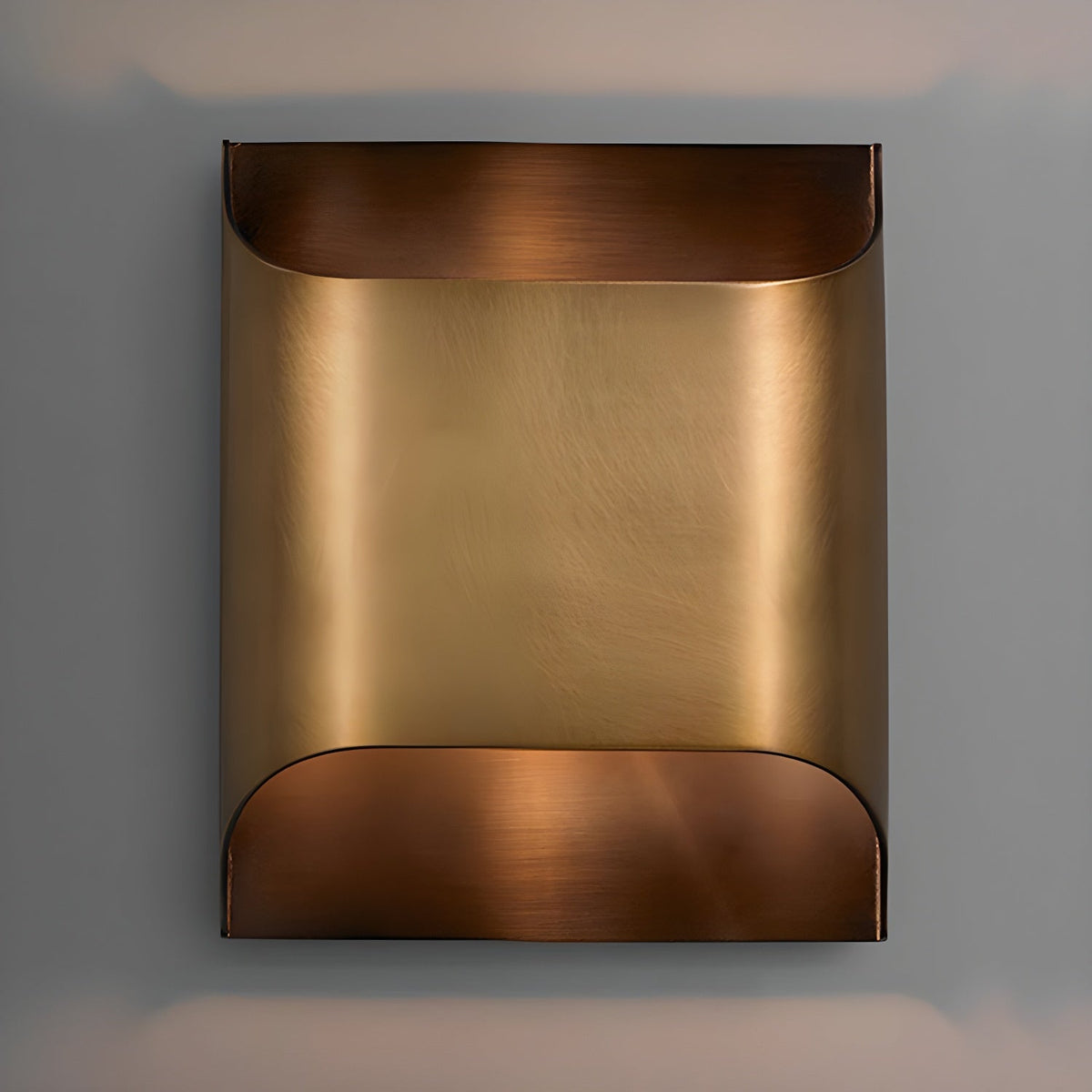 Contemporary Brass Cylinder Wall Light Fixture for Modern Interiors | Thomler