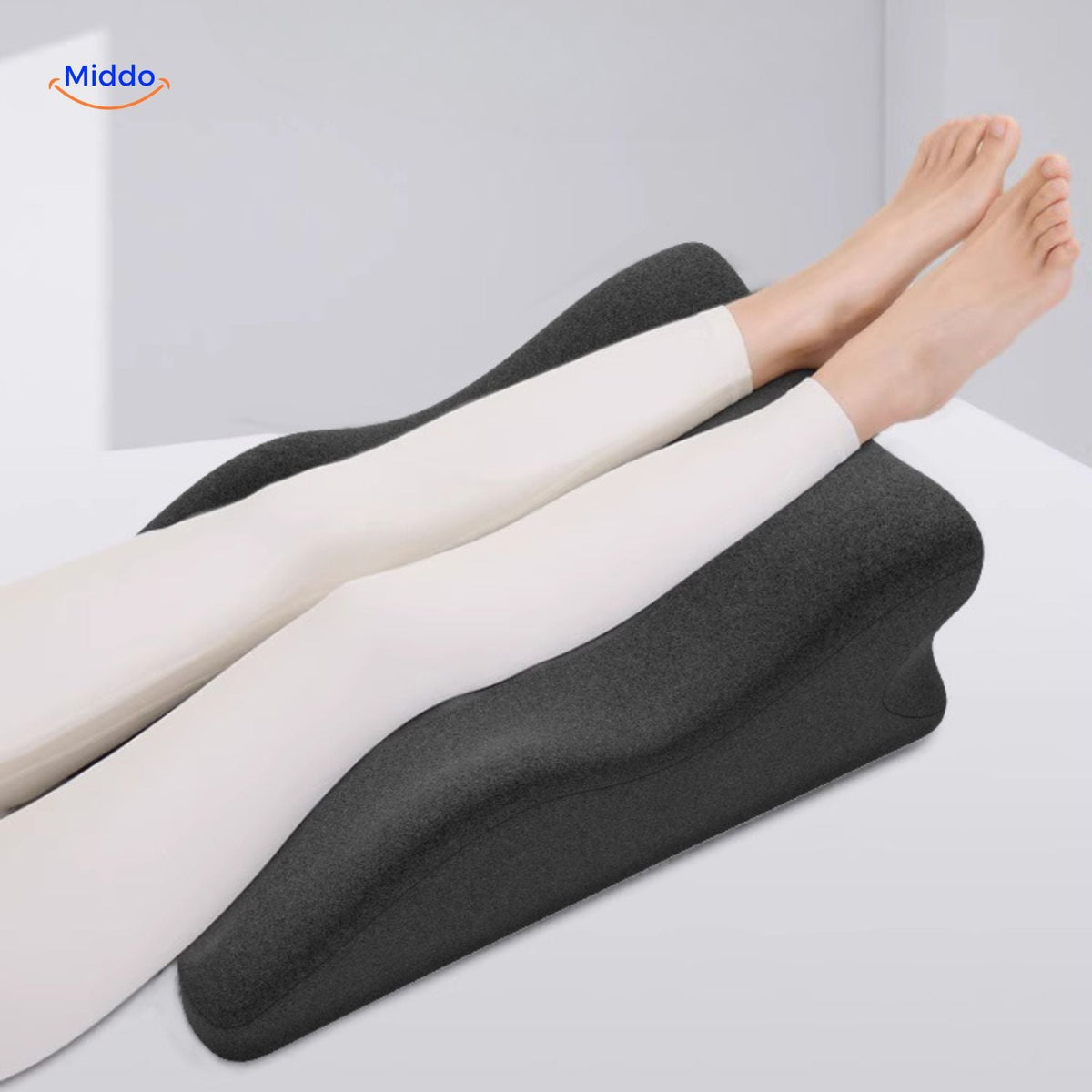 Elevated Leg Support Wedge – Relieves Pressure, Eases Swelling, Perfect for Pregnancy & Recovery | Thomler