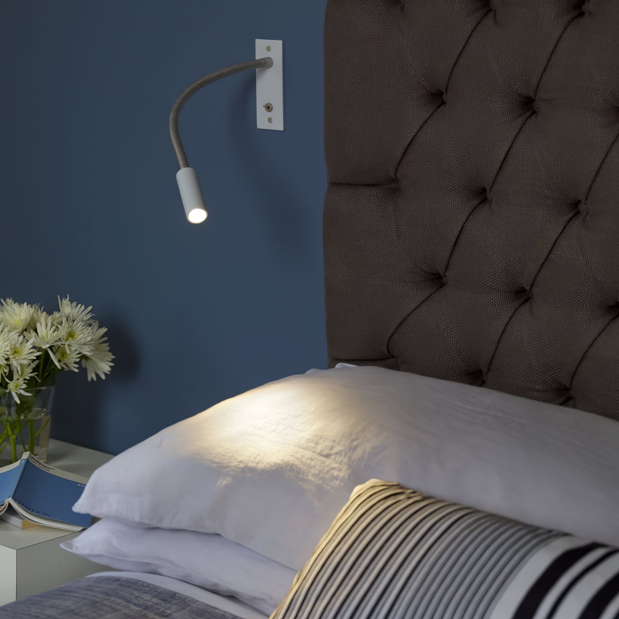Wall Lamp Aluminum 13.8 in Adjustable LED Indoor Reading Light Black Brushed Bronze Sand Nickel | Thomler