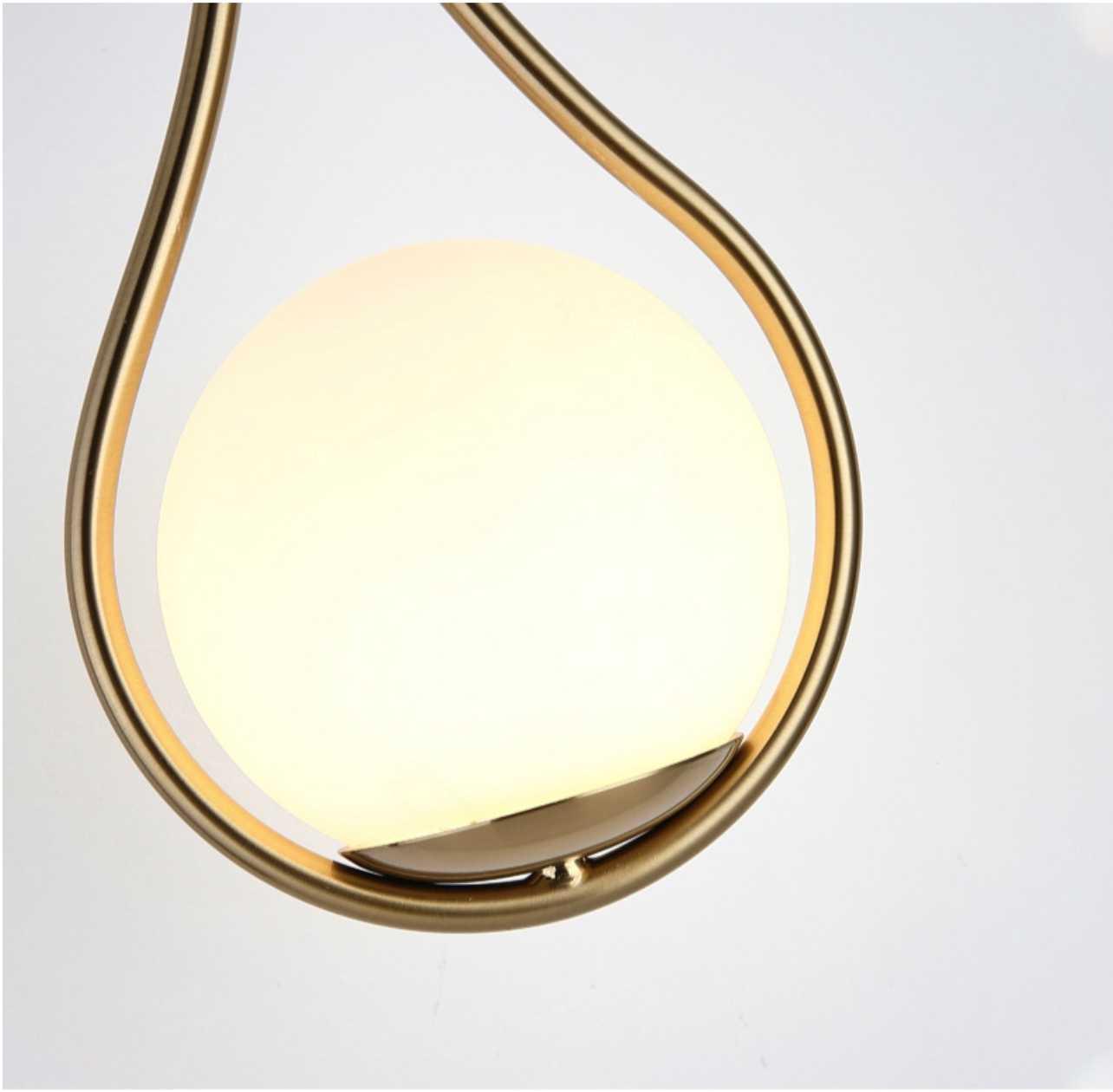 Metal Wall Sconce Light with Minimalist Linear Design for Bedroom, Living Room & Hallway – Modern Scandinavian Style Fixture in Black, Gold | Thomler