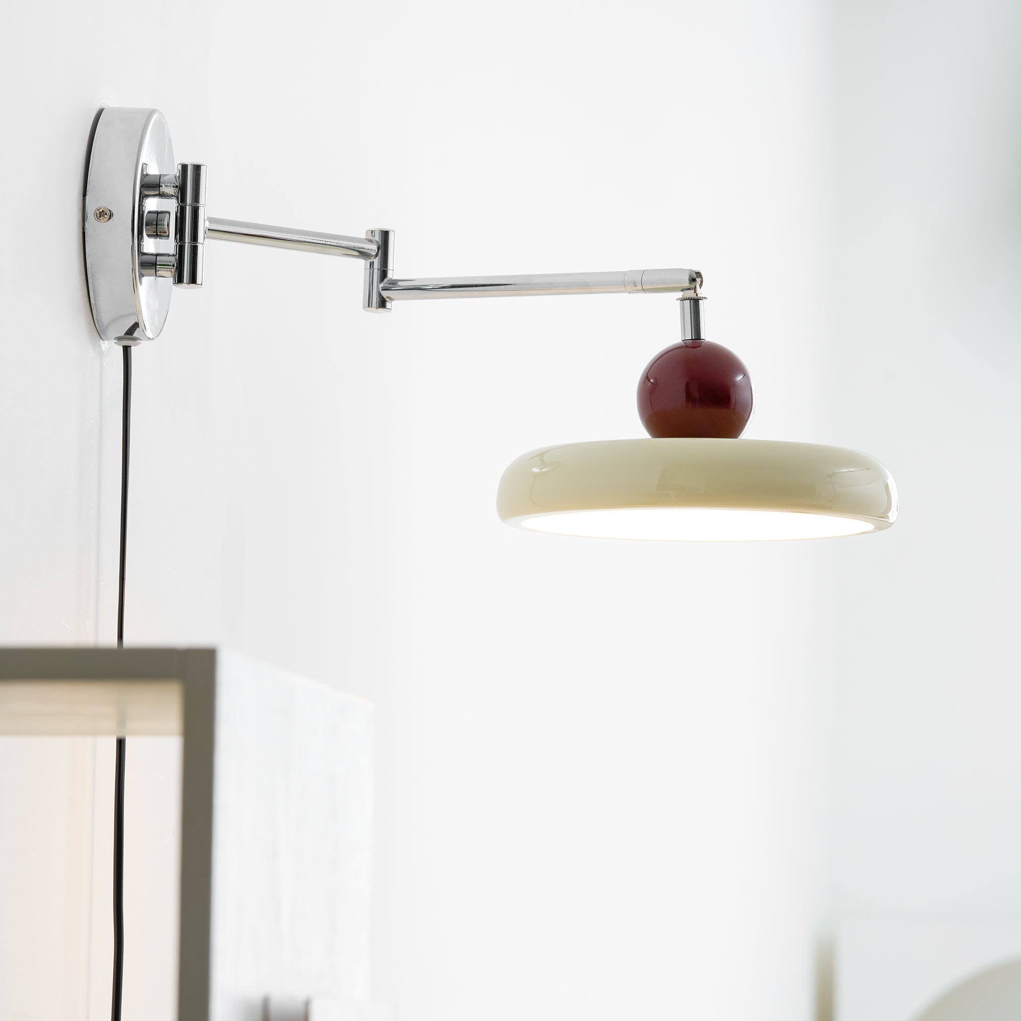 Metal Plug-In Wall Lamp 7.9 in x 4.7 in Warm Glow Indoor Accent Lighting Chrome Green Beige | Thomler