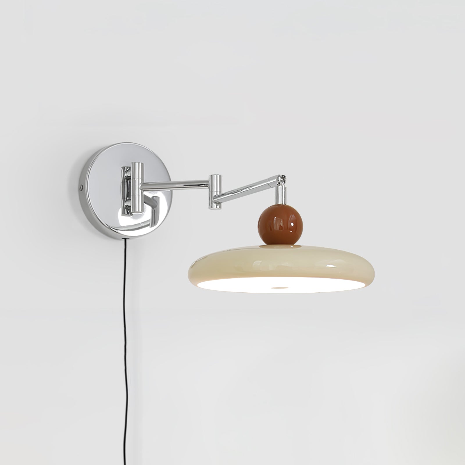 Metal Plug-In Wall Lamp 7.9 in x 4.7 in Warm Glow Indoor Accent Lighting Chrome Green Beige | Thomler