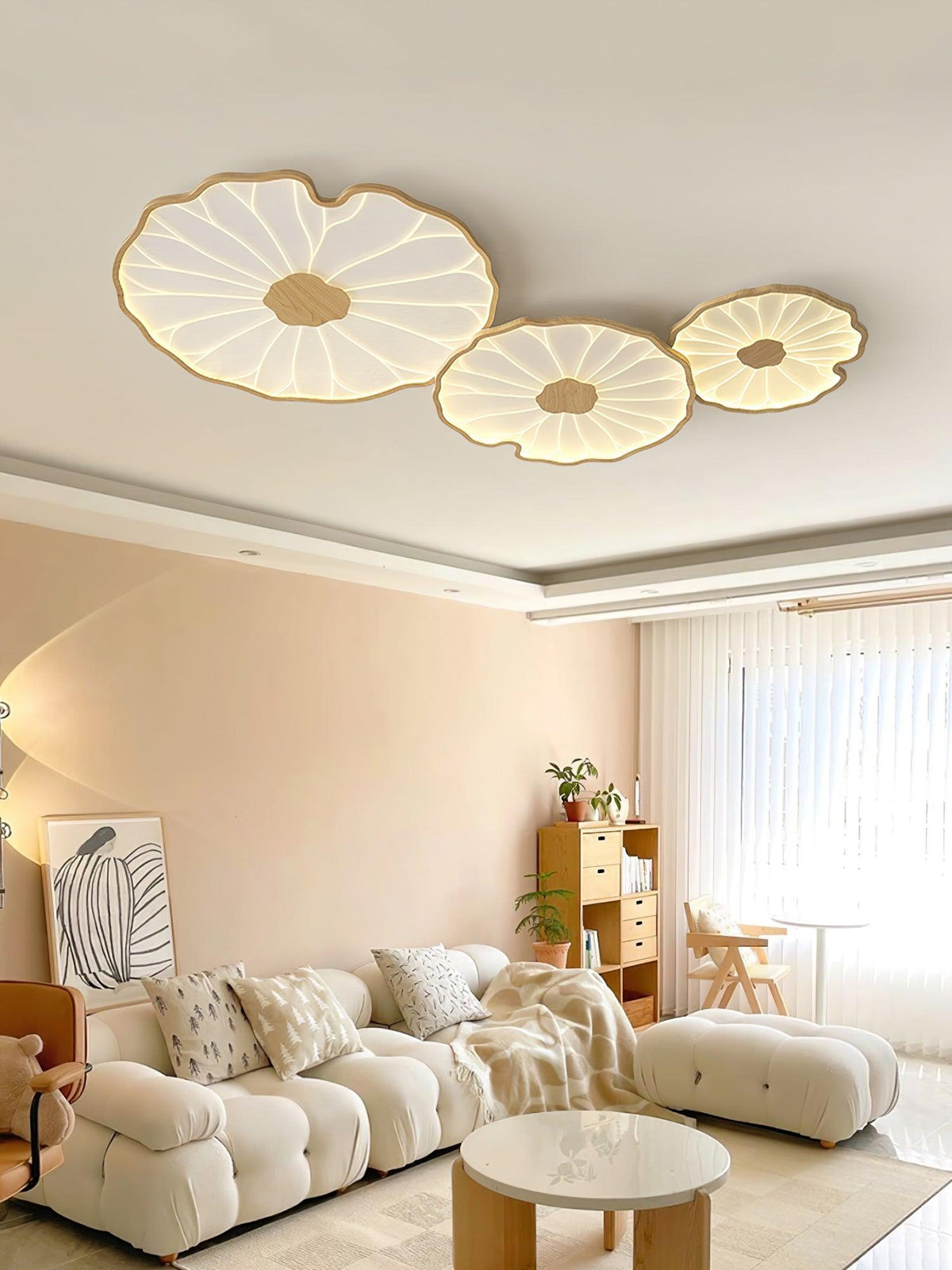 Organic Leaf-Inspired LED Ceiling Light with Wood-Grain Finish for Living Room & Bedroom | Thomler
