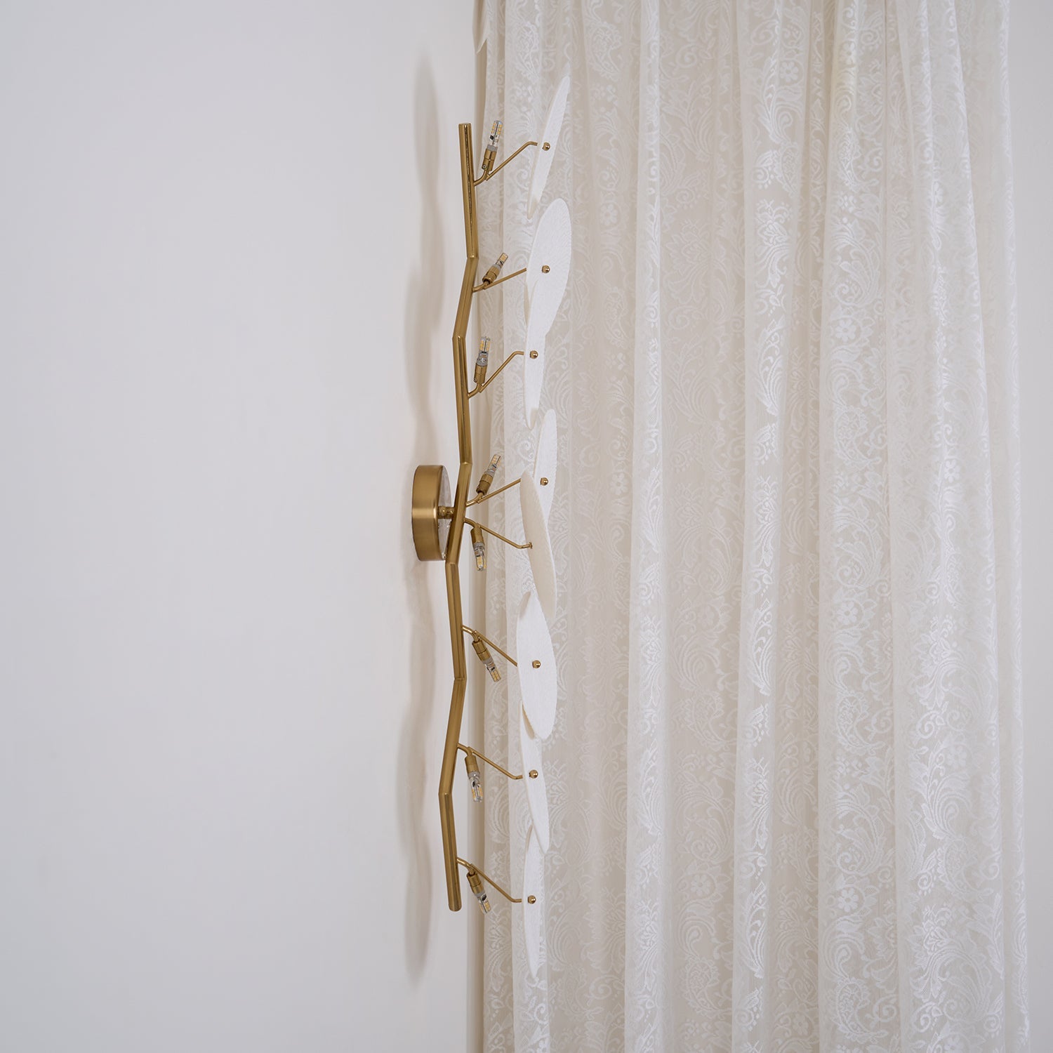 Ceramic Wall Lamp 19.7 in Vertical Lotus Cascade Gold Indoor LED Decorative Lighting | Thomler
