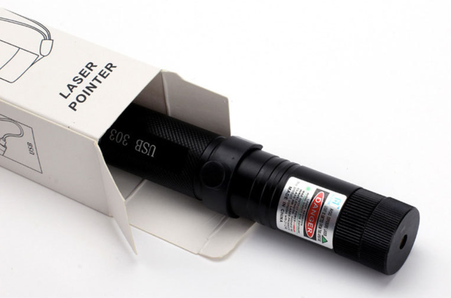 Adjustable Focus Laser Pointer with USB Charging & Safety Lock for Presentations | Thomler