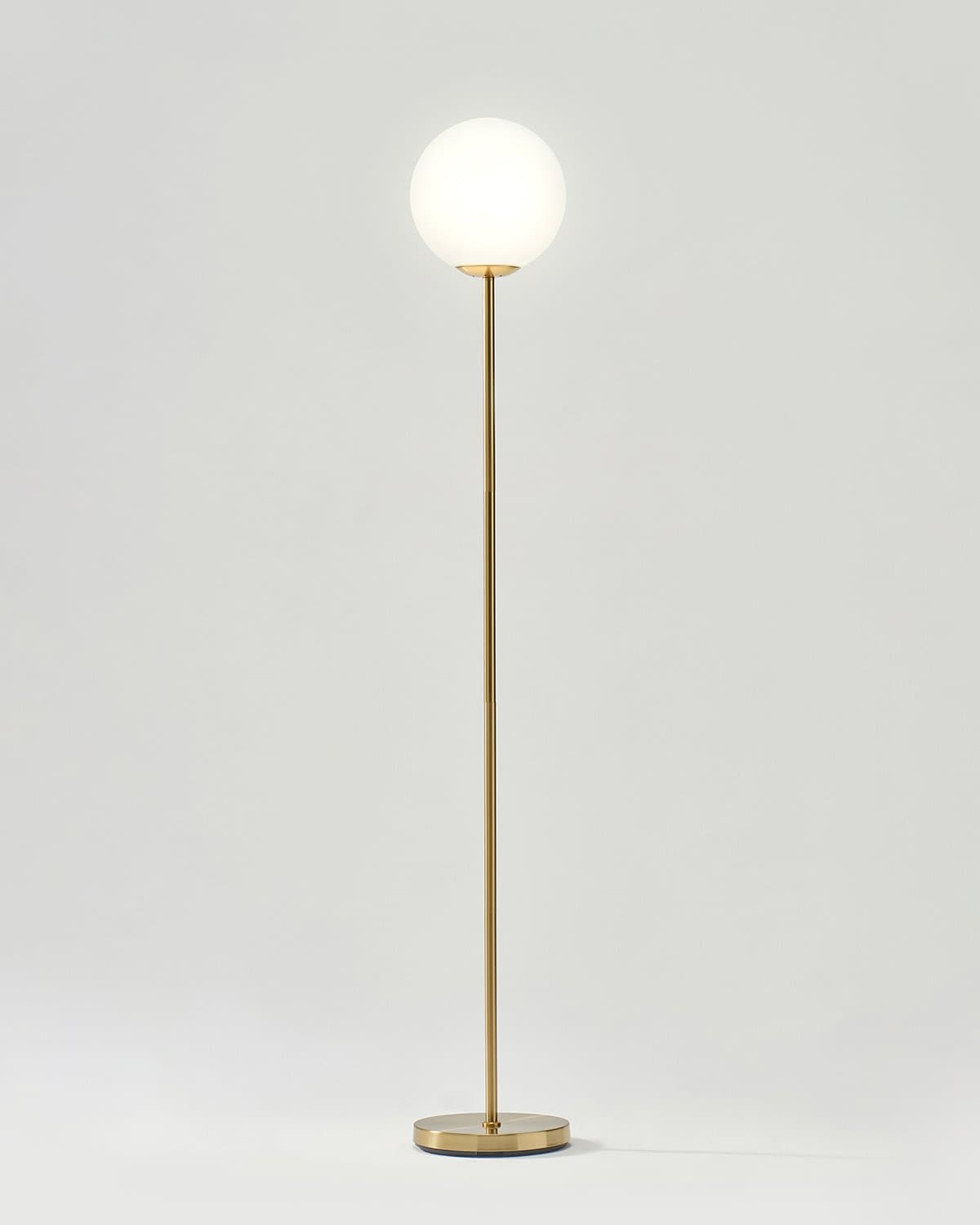 Vloerlamp Messing Met Glazen Bol 165cm Modern Minimalistisch LED | Sansoti