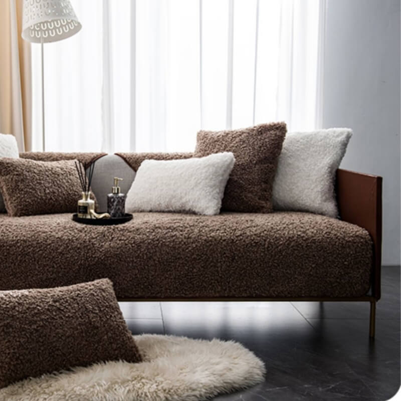 Plush Fleece Furniture Throw with Grip Backing – Pet-Friendly Couch Protector | Thomler