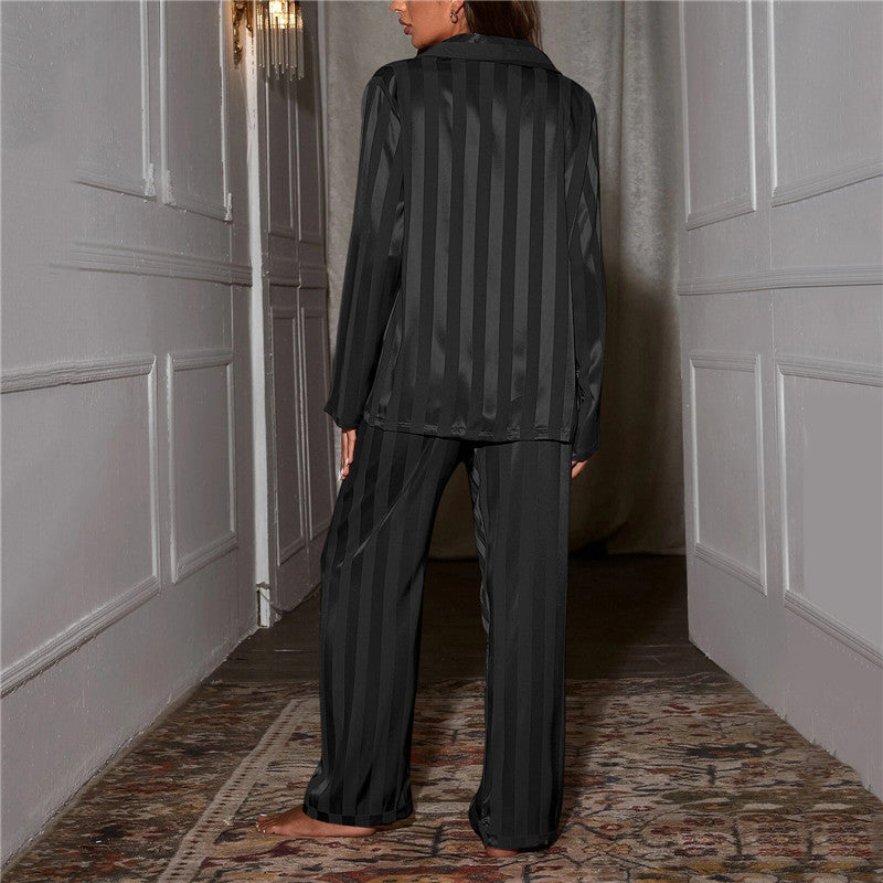 Women's Silk Pajama Set – Button-Up Long Sleeve Sleepwear for Year-Round Comfort | Thomler