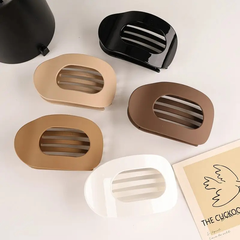 Curved Claw Hair Clip for Thick & Fine Hair – Non-Slip All-Day Hold for Women & Girls | Thomler
