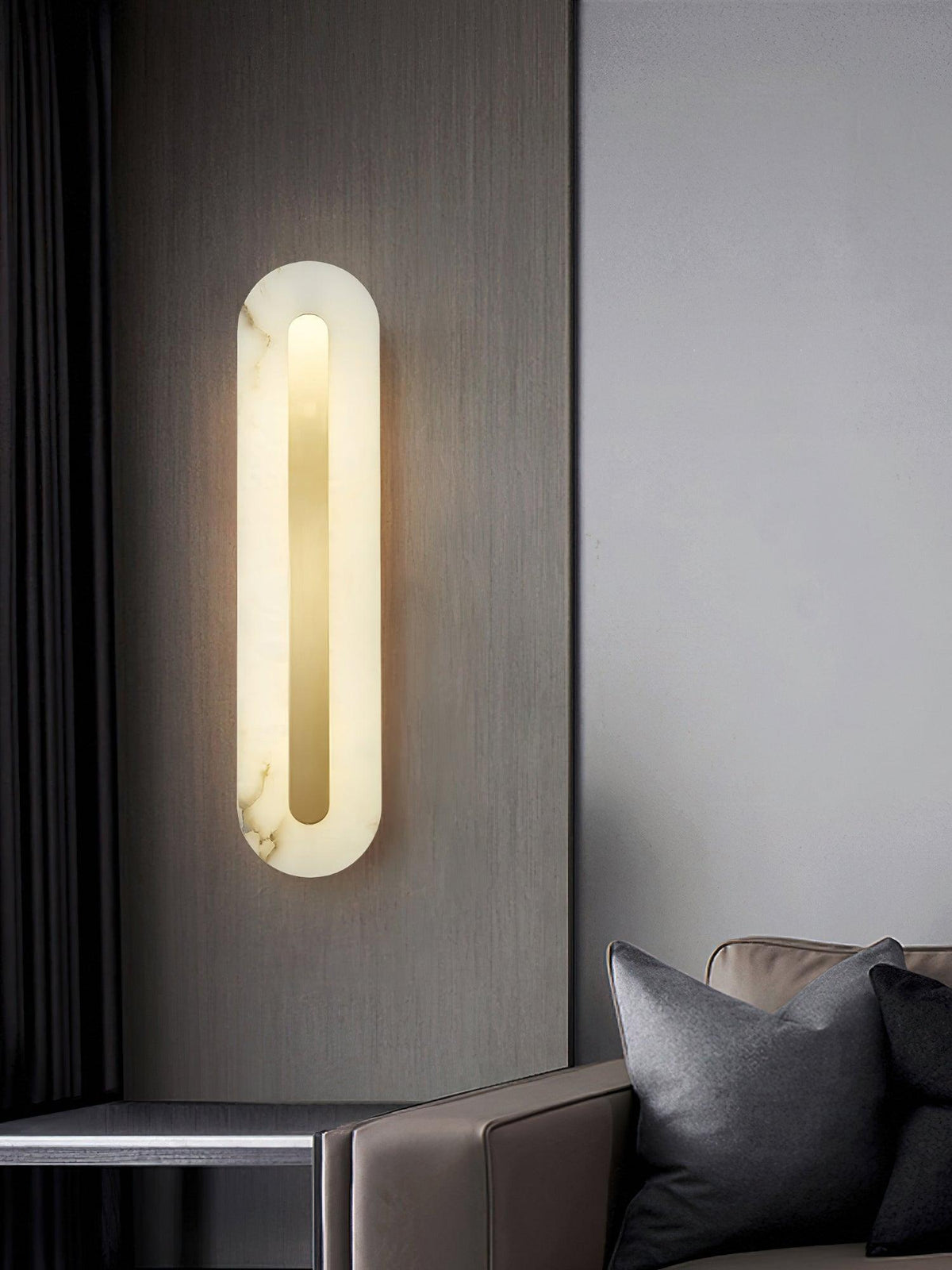 Alabaster Wall Sconce with Brass Accents – Modern LED Fixture for Living Room, Hallway & Bedroom | Thomler