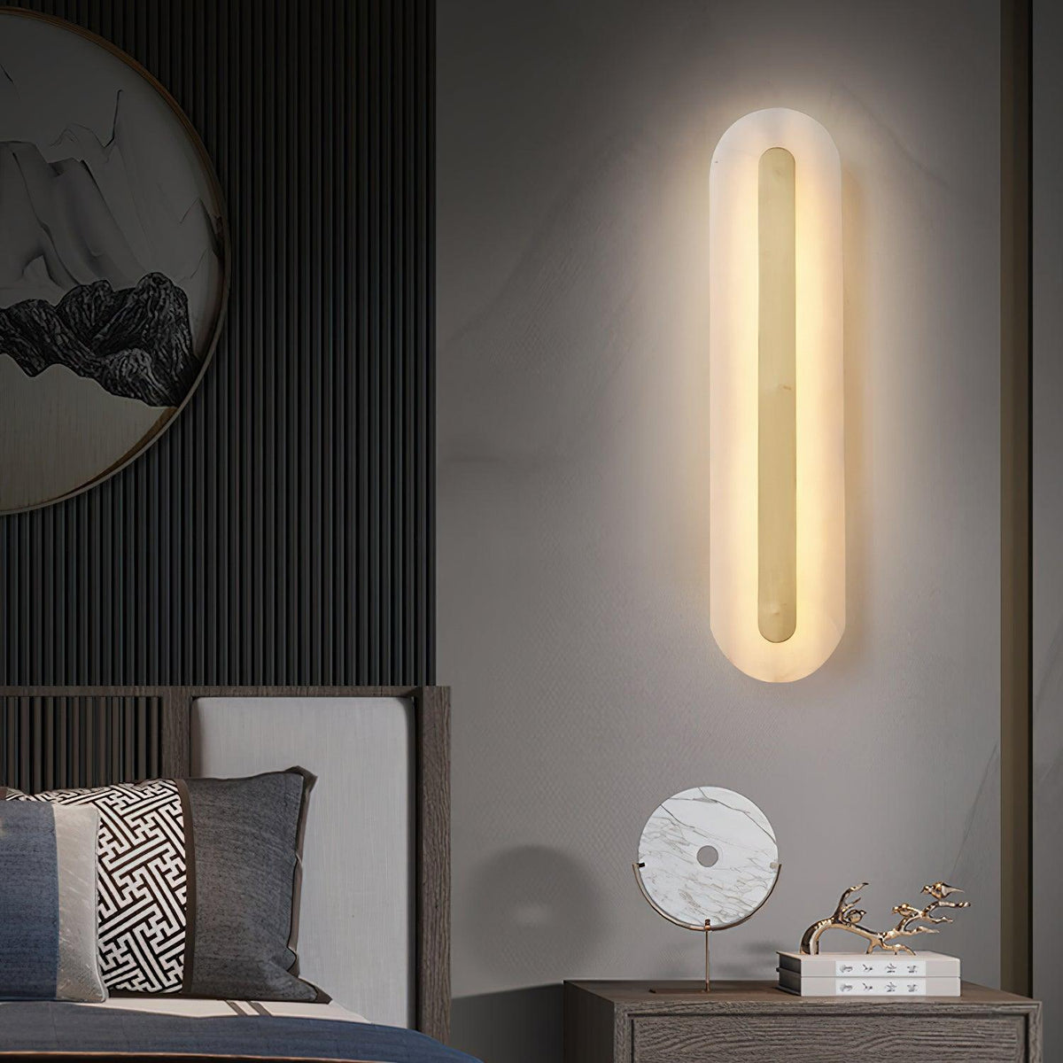Alabaster Wall Sconce with Brass Accents – Modern LED Fixture for Living Room, Hallway & Bedroom | Thomler