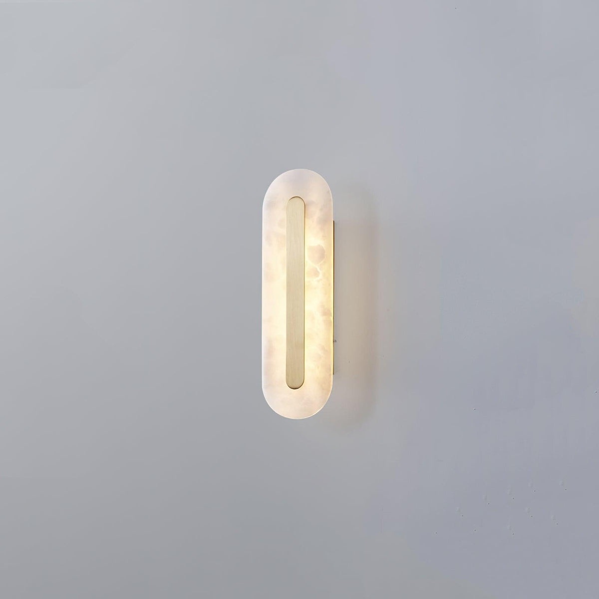 Alabaster Wall Sconce with Brass Accents – Modern LED Fixture for Living Room, Hallway & Bedroom | Thomler