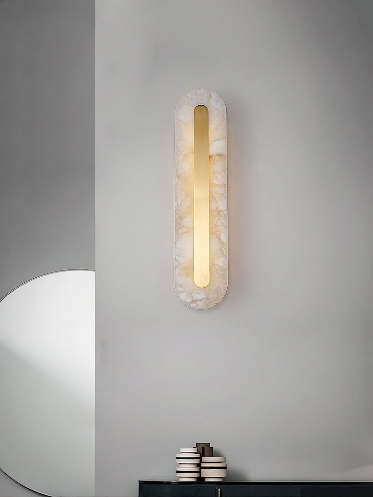 Alabaster Wall Sconce with Brass Accents – Modern LED Fixture for Living Room, Hallway & Bedroom | Thomler