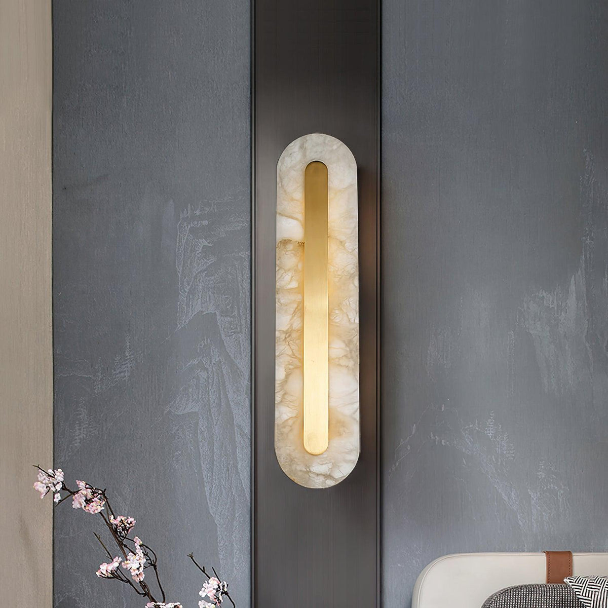 Alabaster Wall Sconce with Brass Accents – Modern LED Fixture for Living Room, Hallway & Bedroom | Thomler
