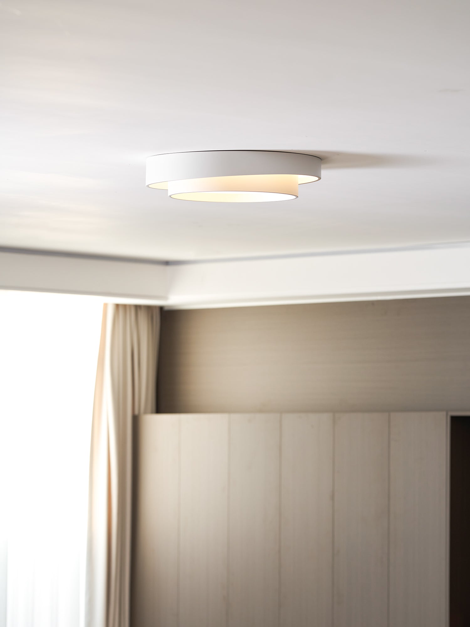 Modern LED Ceiling Light 15.7 in Flush Mount Living Room Bedroom Minimalist Acrylic Fixture | Thomler
