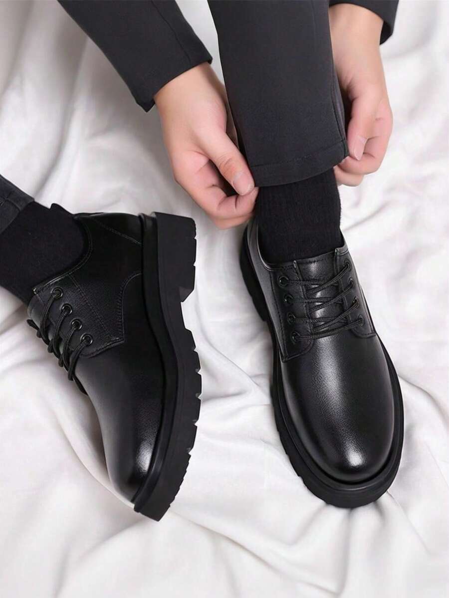Classic Oxford Lace-Up Boots with Platform Rubber Sole – Casual Leather Footwear for Men | Thomler
