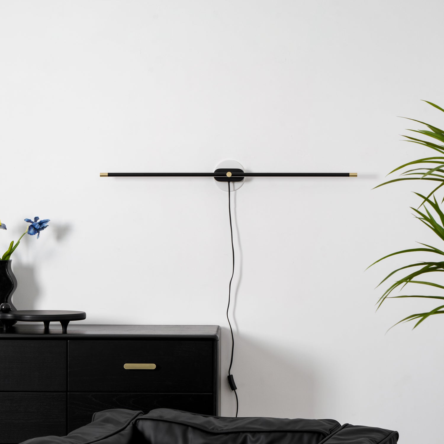 LED Linear Vanity Light 27 in Metal Wall Bathroom Mirror Warm Lighting Fixture Modern Minimalist | Thomler