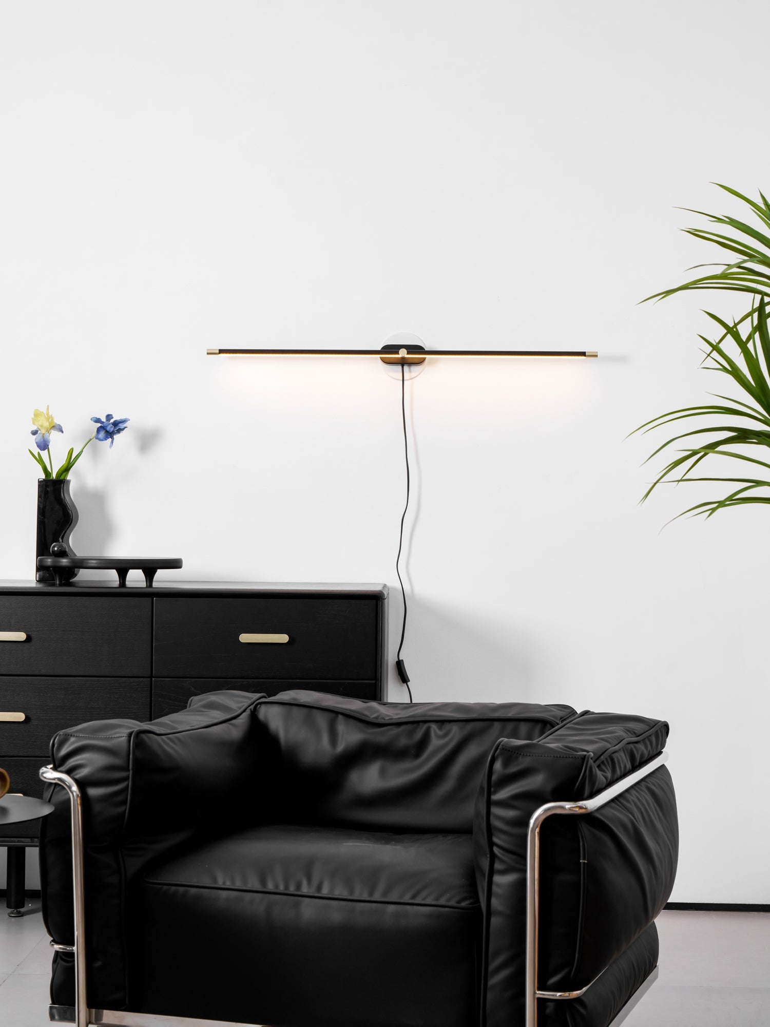 LED Linear Vanity Light 27 in Metal Wall Bathroom Mirror Warm Lighting Fixture Modern Minimalist | Thomler