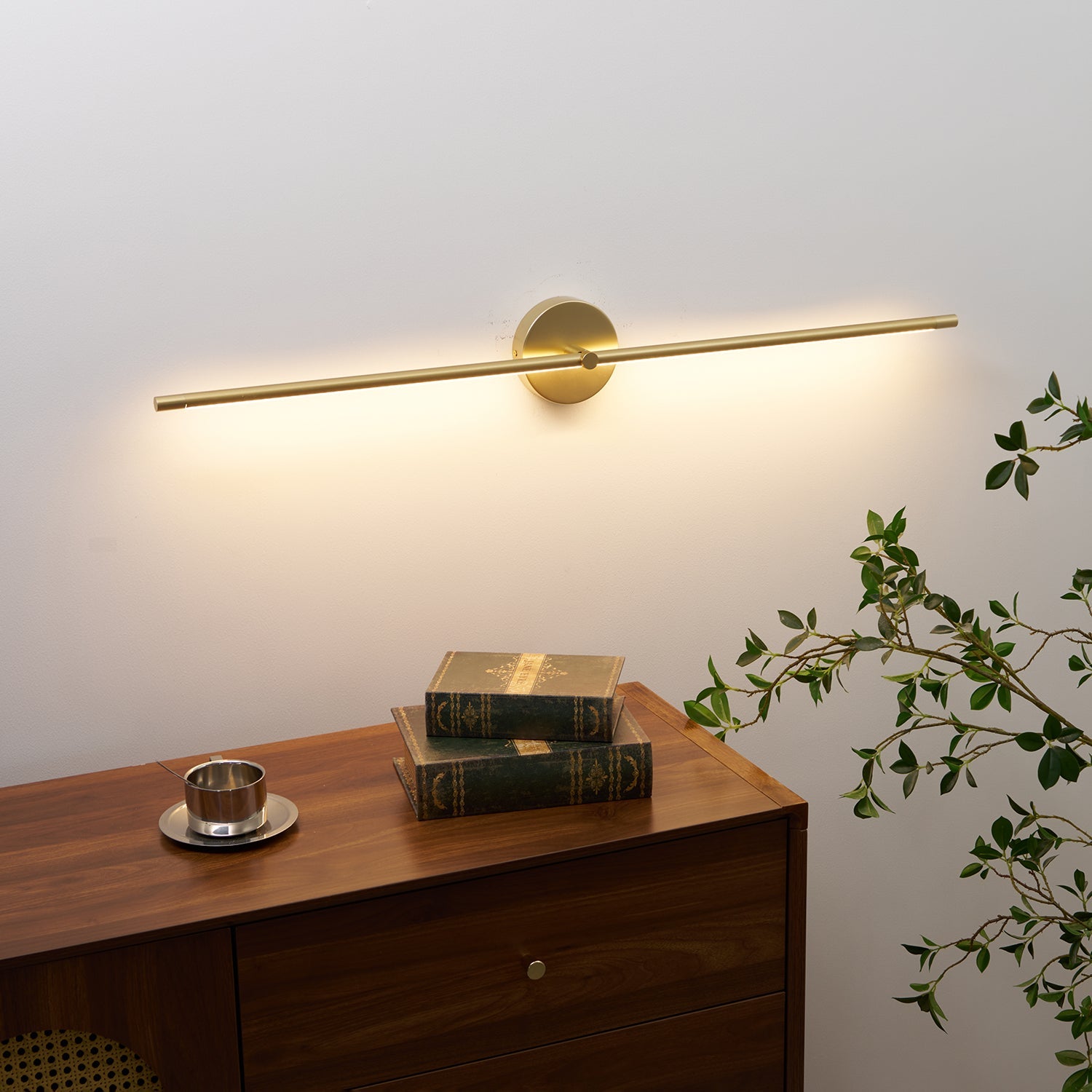 Metal Linear Vanity Light 27 in Warm White Bathroom Wall Lamp Sleek Modern LED Indoor Lighting Fixture | Thomler