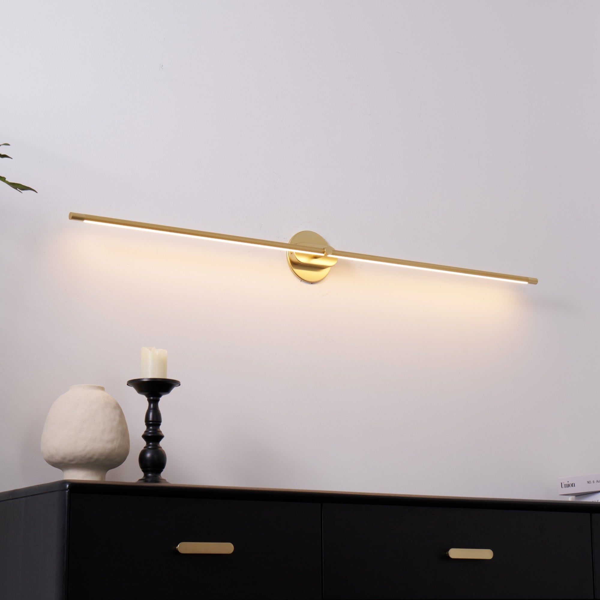 Contemporary Metal LED Vanity Light 27 in Black Bathroom Wall Lamp Warm Light | Thomler
