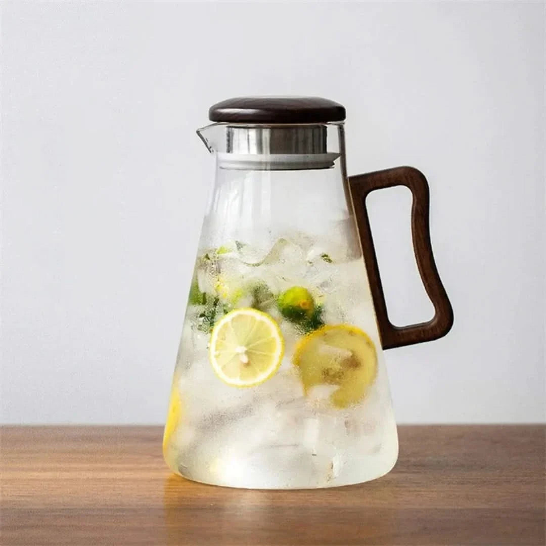 Heat-Safe Borosilicate Water Carafe with Wood Handle & Filter Lid – 68 oz Beverage Server for Juice, Iced Tea & Lemonade | Thomler