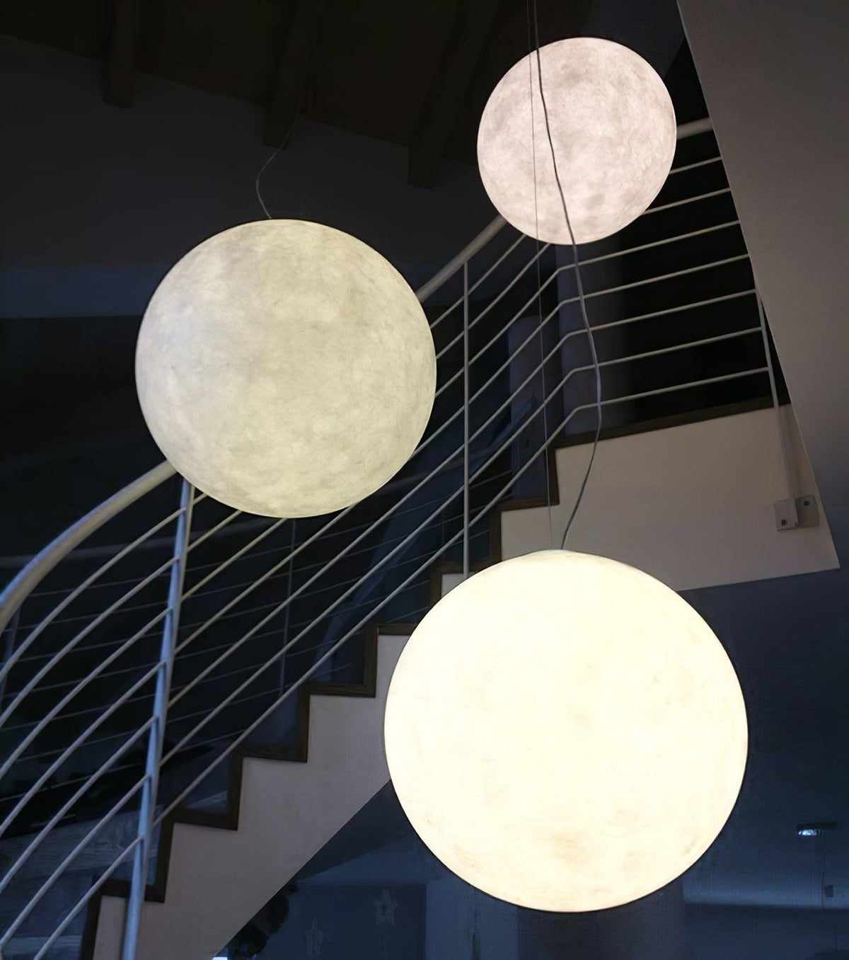 Spherical White Moon Pendant Light – Modern Hanging Globe for Bedroom, Dining Room & Living Room | Thomler