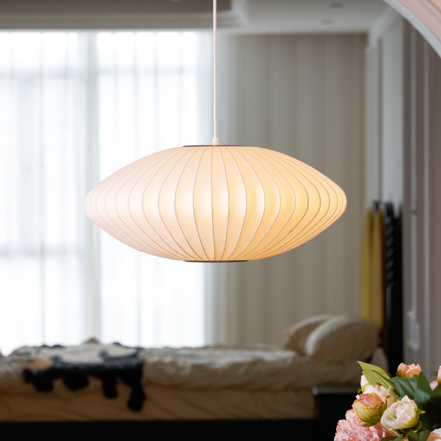 Bubble Silk Pendant Light 19.7 in White Ceiling Dining Room Modern Hanging Lamp | Thomler