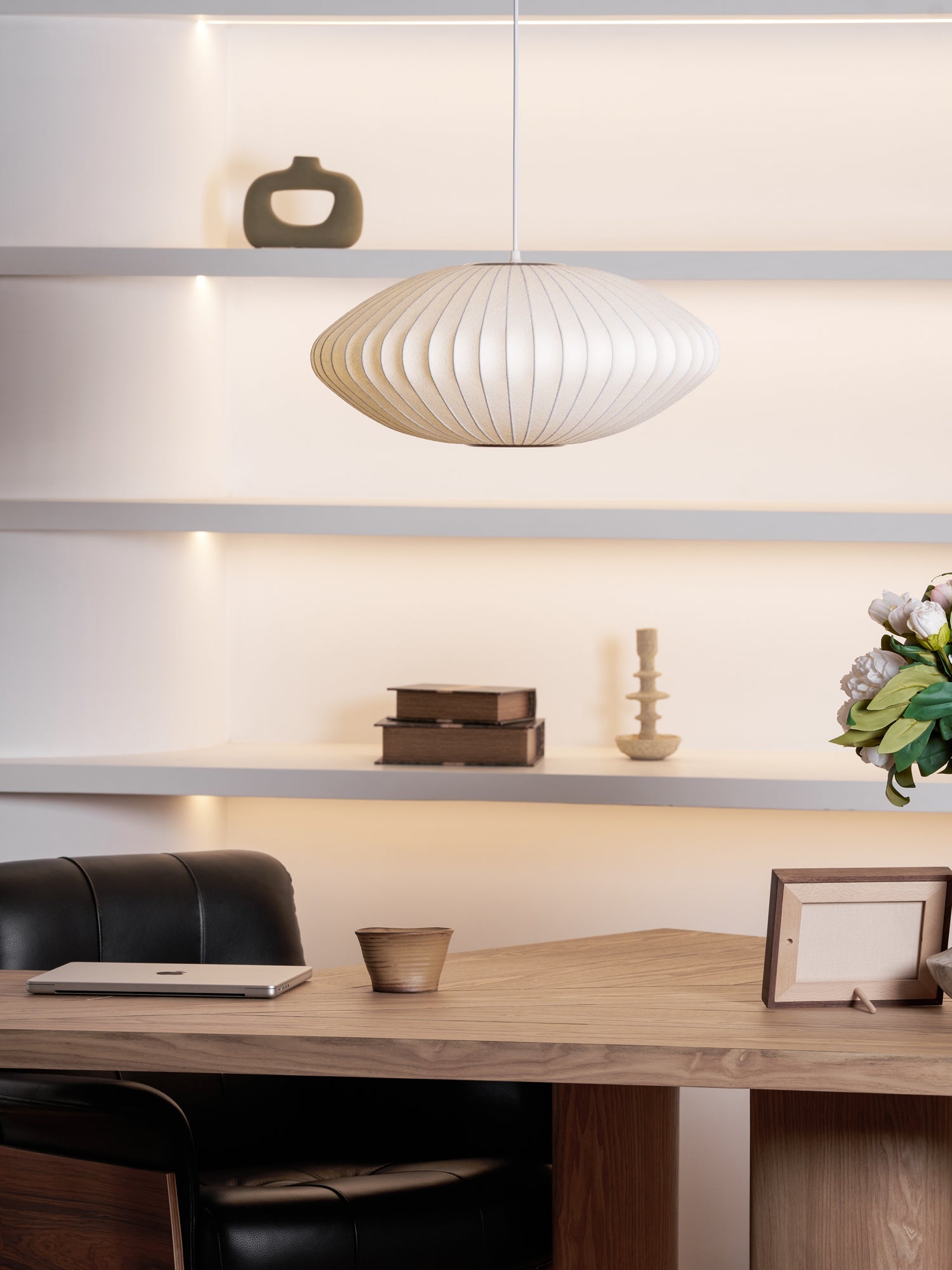 Bubble Silk Pendant Light 19.7 in White Ceiling Dining Room Modern Hanging Lamp | Thomler