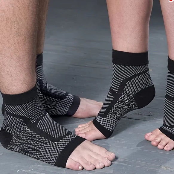 Elastic Ankle Support Wrap for Pain Relief & Recovery – Breathable Compression Brace for Running & Daily Comfort | Thomler