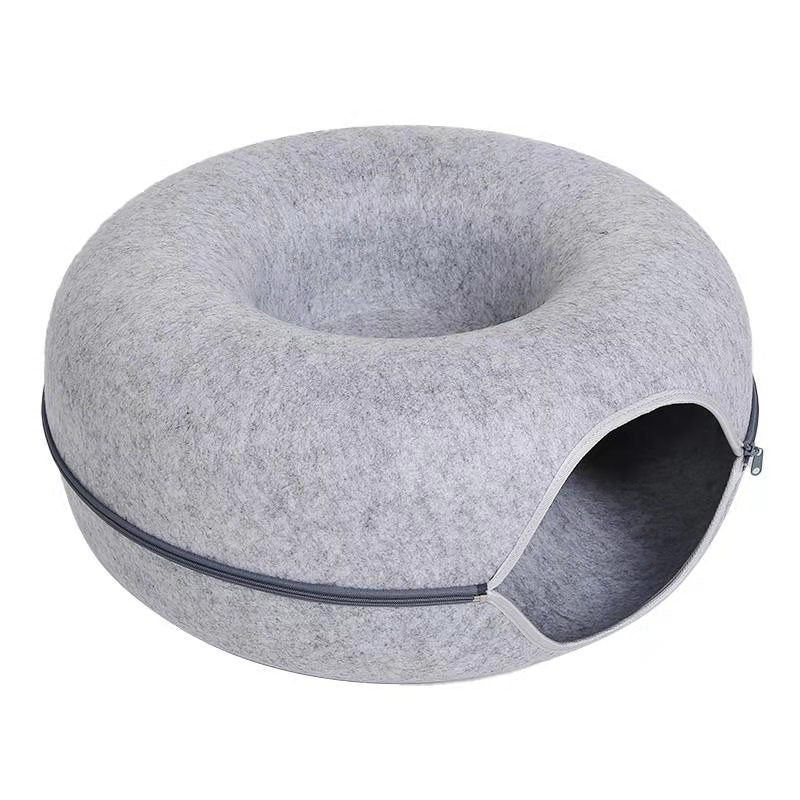 Enclosed Cat Bed Cave with Peek-a-Boo Hole – Soft Plush Igloo Den for Hideaway Sleep & Play | Thomler