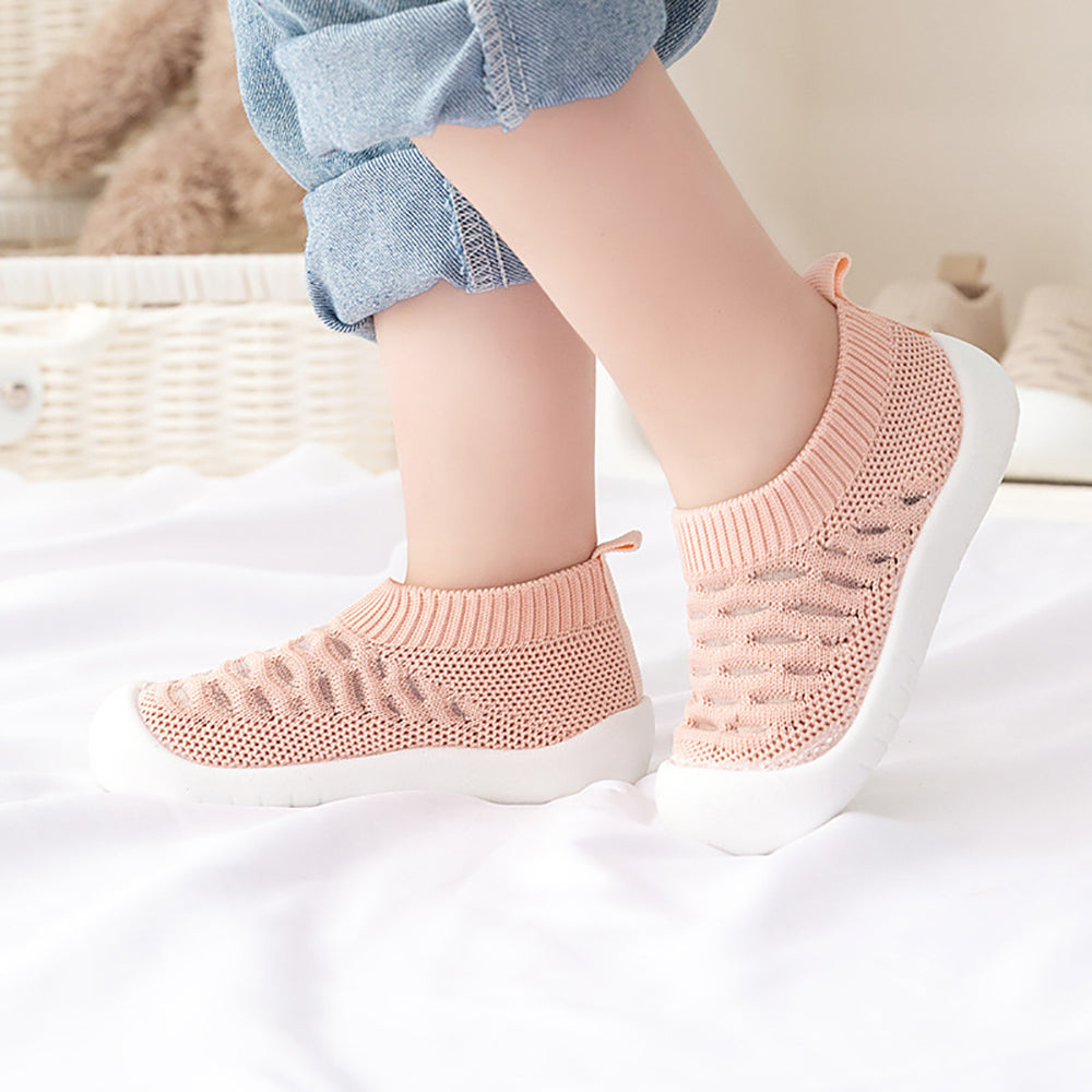 Toddler Non-Slip Sock Shoes – Breathable Mesh First Walkers for Baby Boys & Girls, Soft Sole Indoor Outdoor Footwear | Thomler