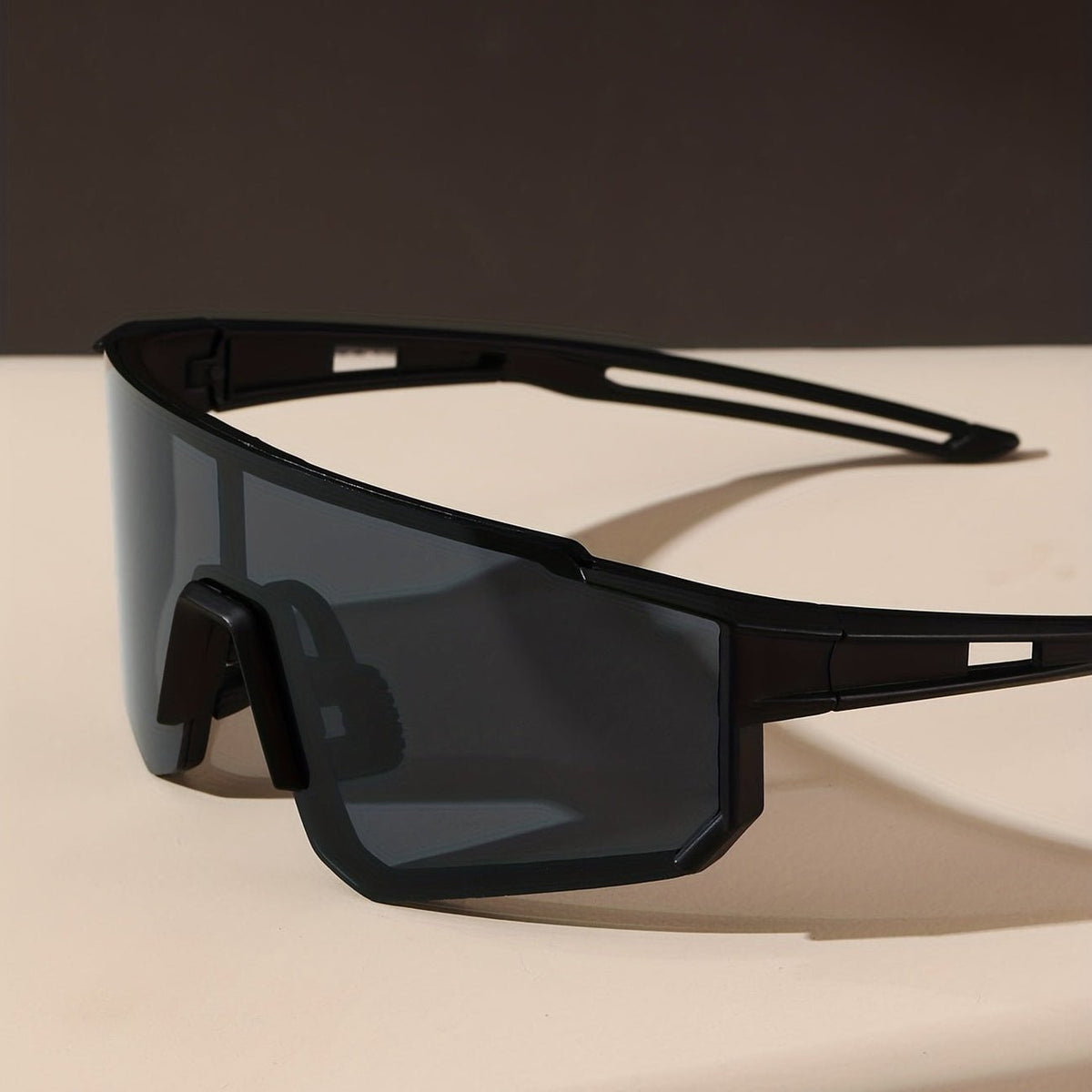 Men's Athletic Sunglasses with Shatterproof Polycarbonate Lenses & UV Shield for Cycling Running Fishing Outdoor Sports | Thomler
