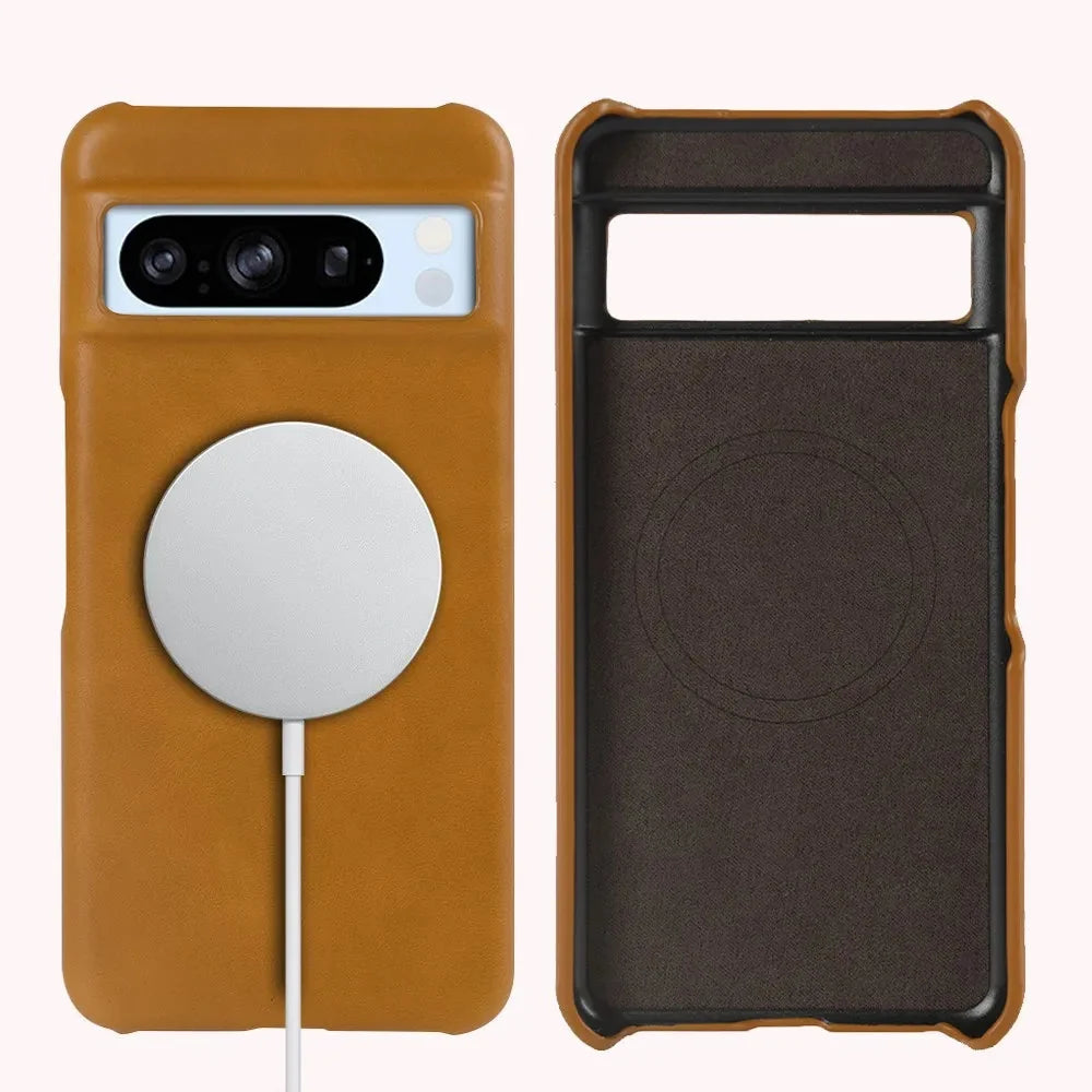 Protective Leather Phone Case for Google Pixel 11, 10, 9, 8 & 7 Series – Waxed Full-Grain Construction with Anti-Fingerprint Coating | Thomler